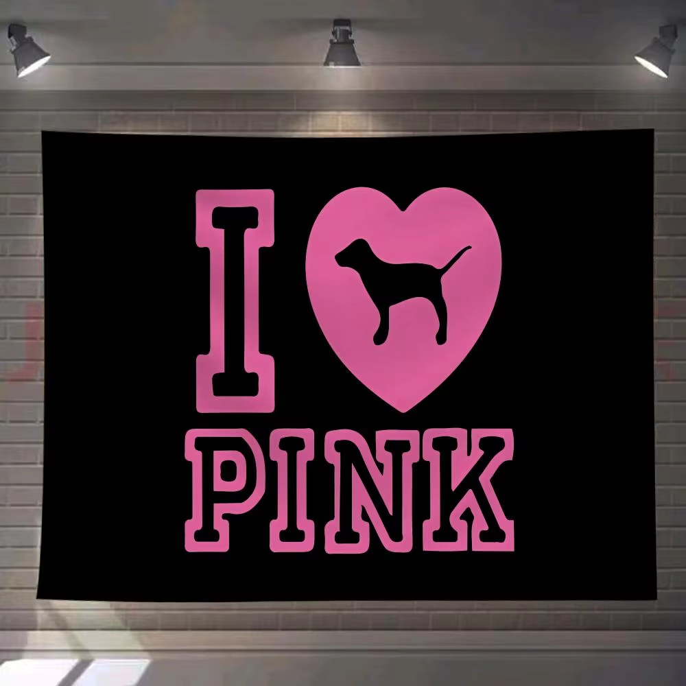 Gobelin Ścienny McBling Y2K I  – Home Fragrance Victoria Secret recenzja i cena