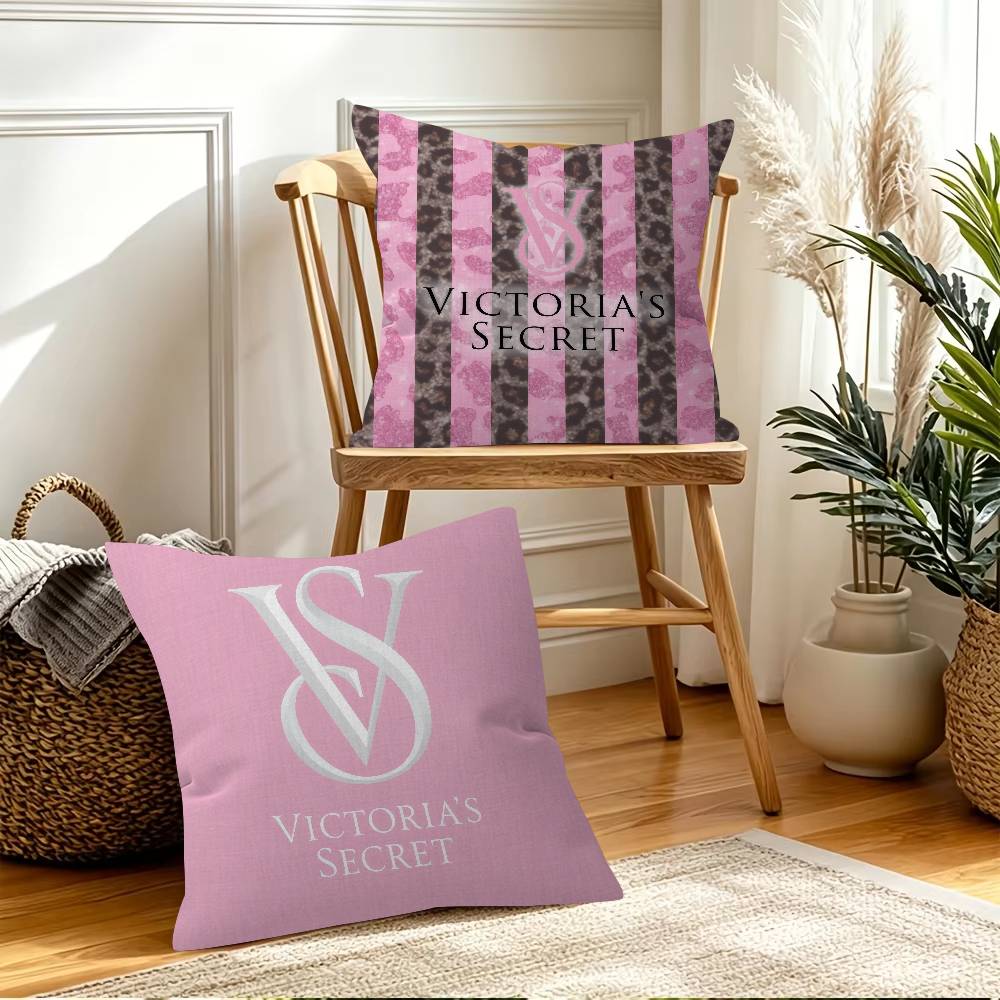 Poduszka Dekoracyjna Estetyka  – Home Fragrance Victoria Secret recenzja i cena